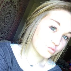 Meet your Posher, Jenna